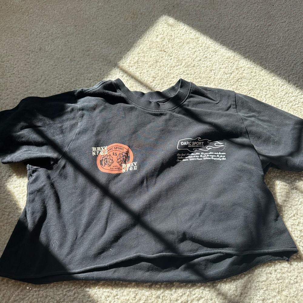 Darcsport cropped shirt